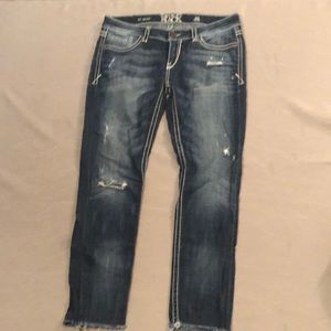 Buckle Black No.53 crop